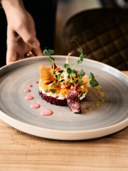 Fotograf, Photograph, Industrie, Industriefotografie, Portrait, Portraitfotografie, Businessportrait, Beautyfotografie, Businessfotografie, Hotelfotografie, Werbefotografie, Fotografie, Landeck, Tirol, 