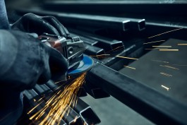 Stahl, Arbeit, Commercial, Fotograf, Photograph, Industrie, Industriefotografie, Portrait, Portraitfotografie, Businessportrait, Beautyfotografie, Businessfotografie, Hotelfotografie, Werbefotografie, Fotografie, Landeck, Tirol, Österreich 