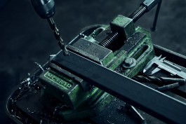 Stahl, Arbeit, Commercial, Fotograf, Photograph, Industrie, Industriefotografie, Portrait, Portraitfotografie, Businessportrait, Beautyfotografie, Businessfotografie, Hotelfotografie, Werbefotografie, Fotografie, Landeck, Tirol, Österreich 