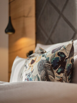 Fotograf, Photograph, Industrie, Industriefotografie, Portrait, Portraitfotografie, Businessportrait, Beautyfotografie, Businessfotografie, Hotelfotografie, Werbefotografie, Fotografie, Landeck, Tirol, 