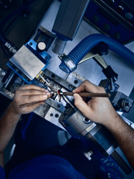 Fotograf, Photograph, Industrie, Industriefotografie, Portrait, Portraitfotografie, Businessportrait, Beautyfotografie, Businessfotografie, Hotelfotografie, Werbefotografie, Fotografie, Reportagefotografie, Landeck, Tirol, 