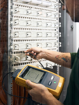 Fotograf, Photograph, Industrie, Industriefotografie, Portrait, Portraitfotografie, Businessportrait, Beautyfotografie, Businessfotografie, Hotelfotografie, Werbefotografie, Fotografie, Reportagefotografie, Landeck, Tirol, 