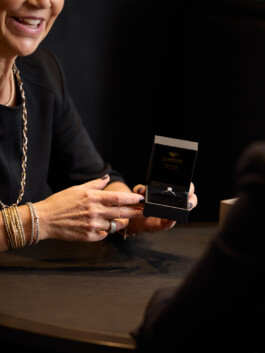 Fotograf, Photograph, Industrie, Industriefotografie, Portrait, Portraitfotografie, Businessportrait, Beautyfotografie, Businessfotografie, Hotelfotografie, Werbefotografie, Fotografie, Reportagefotografie, Landeck, Tirol, 